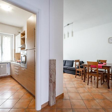 Casa Al Lario Appartement Pescate Buitenkant foto